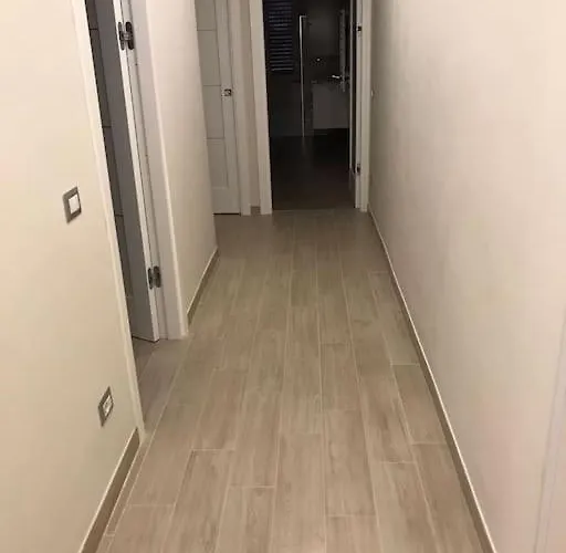 Domus Partigiani * Рим